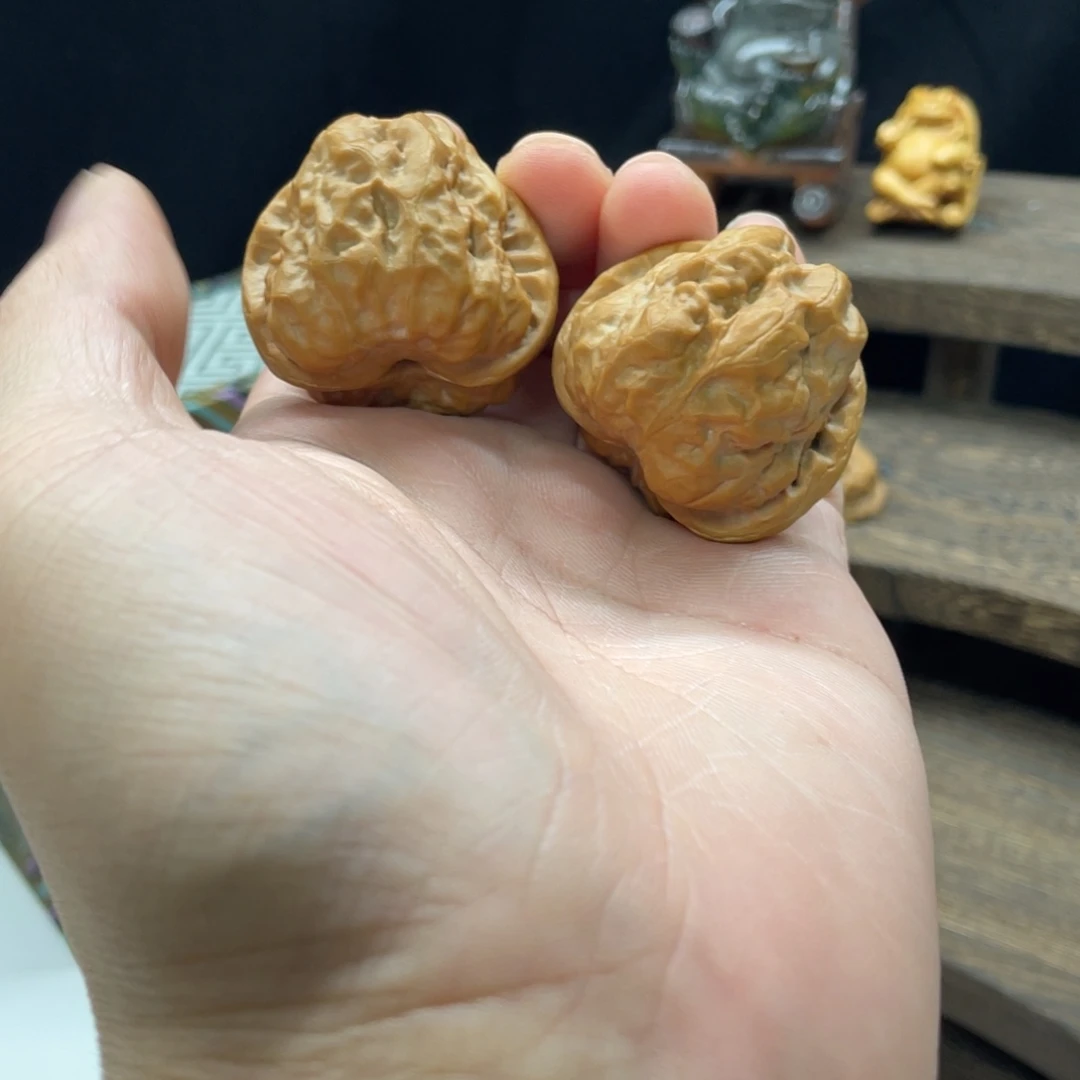 文玩核桃吊坠蛤蟆5169