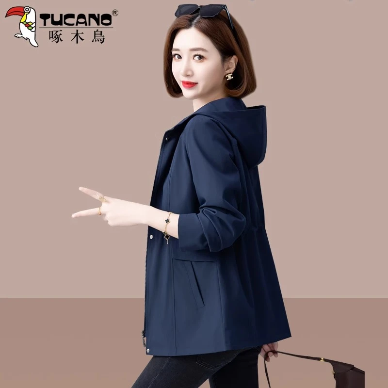 【官方】啄木鸟妈妈连帽外套春秋2025新款中年女士时尚洋气薄款风衣