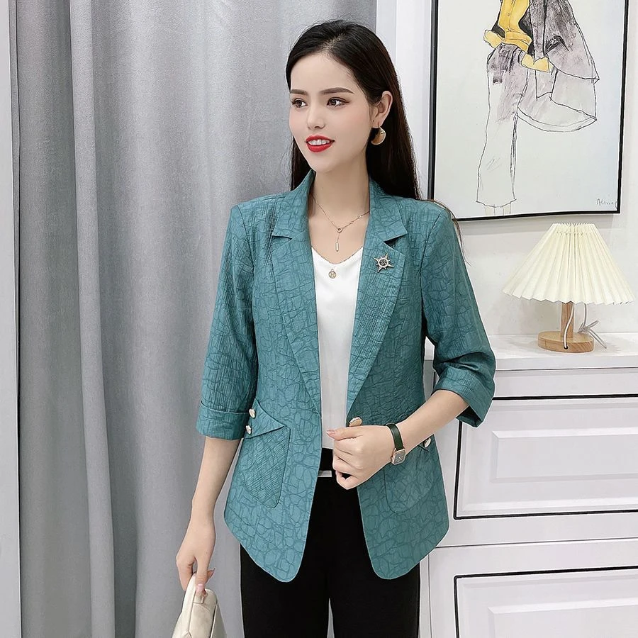 2025年新款初夏季休闲显瘦西服女洋气减龄时髦气质上衣小西装外套