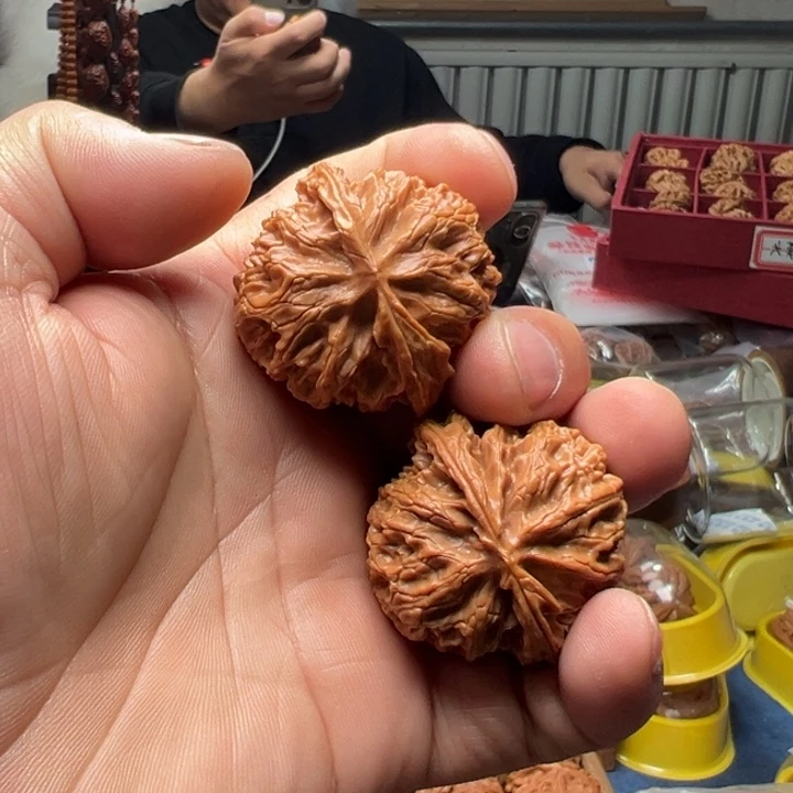 稀***涂把件文玩核桃苹果园狮子头