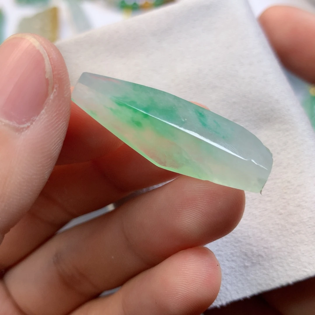 【闪购商品】颈饰未镶嵌翡翠