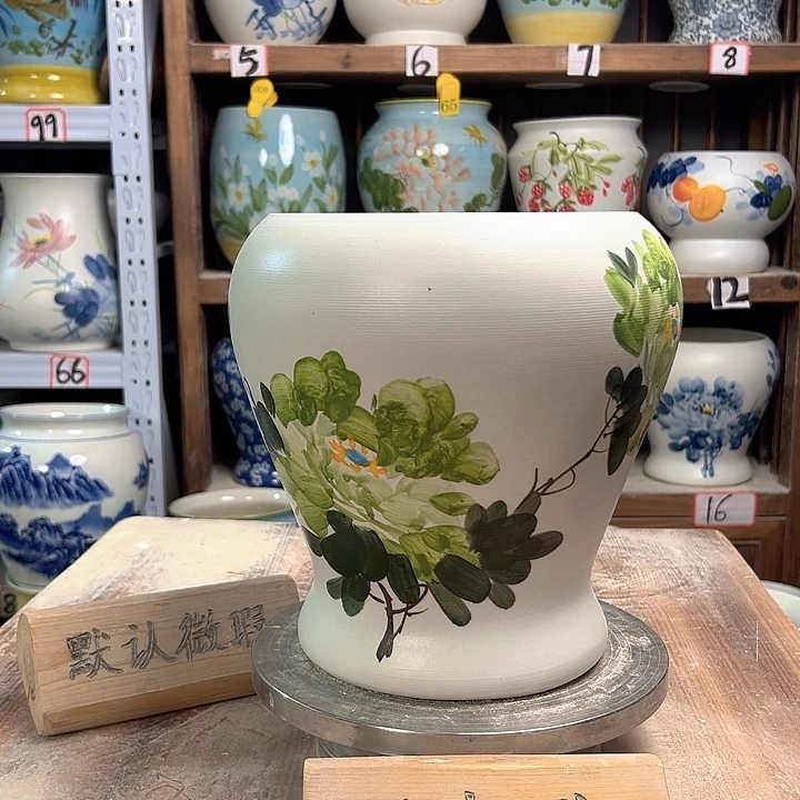 陶鱼尾绿绿牡丹陶瓷