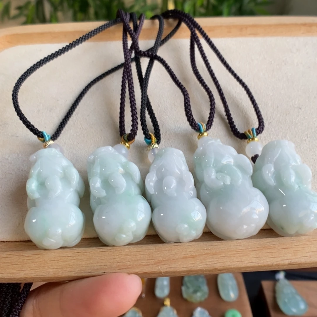 【闪购商品】颈饰未镶嵌翡翠发其一