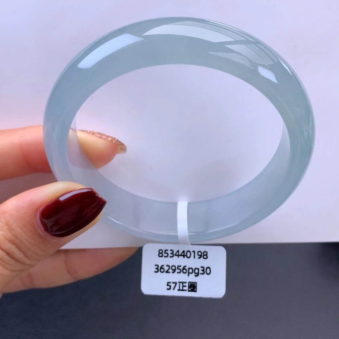 翡翠未镶嵌手镯冰蓝渐变手镯（完整强推）