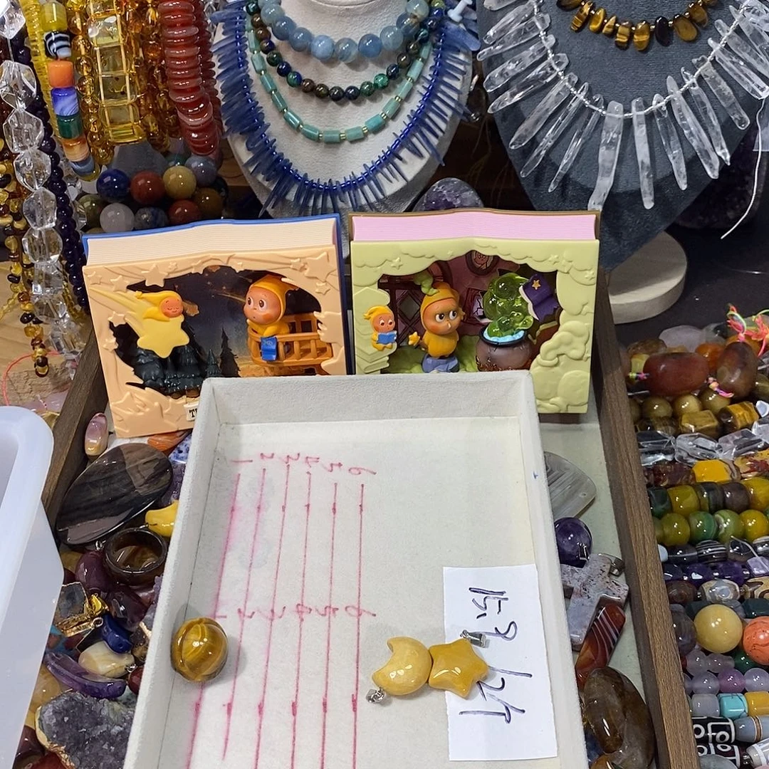 ૮***图石英质玉未镶嵌，自选1.5单，