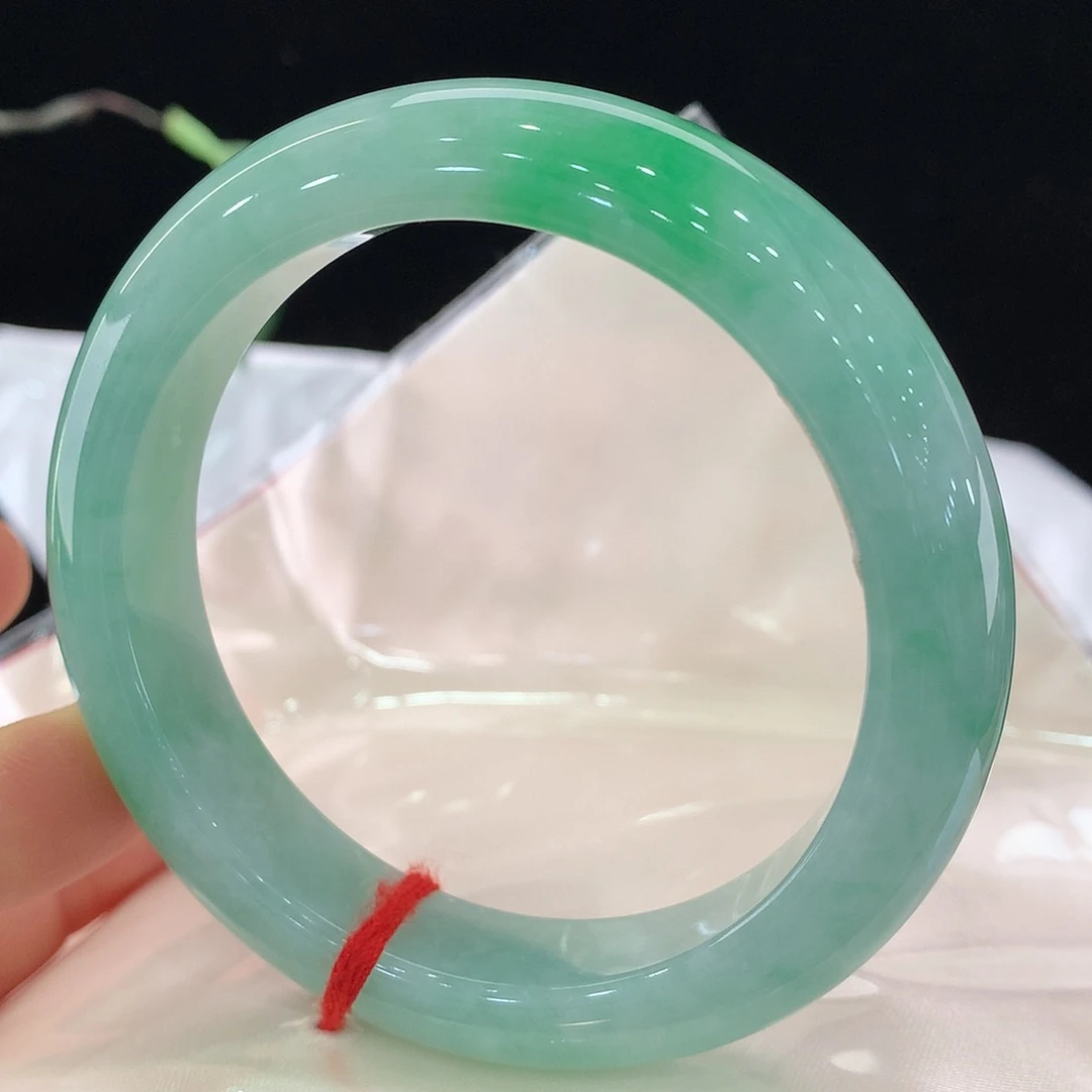 翡翠未镶嵌手镯2094