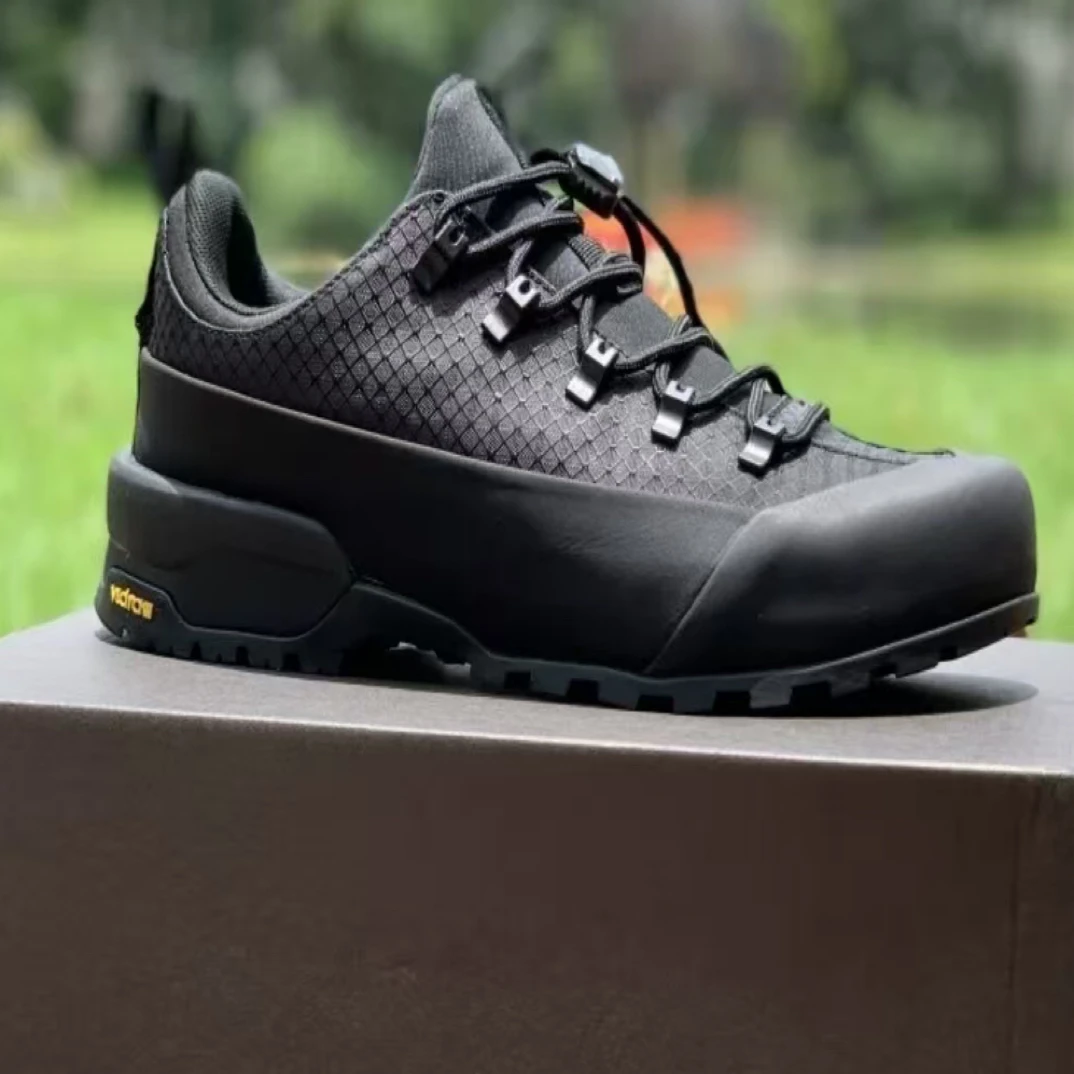 低帮春季户外透气百搭低帮耐磨机能休闲运动鞋