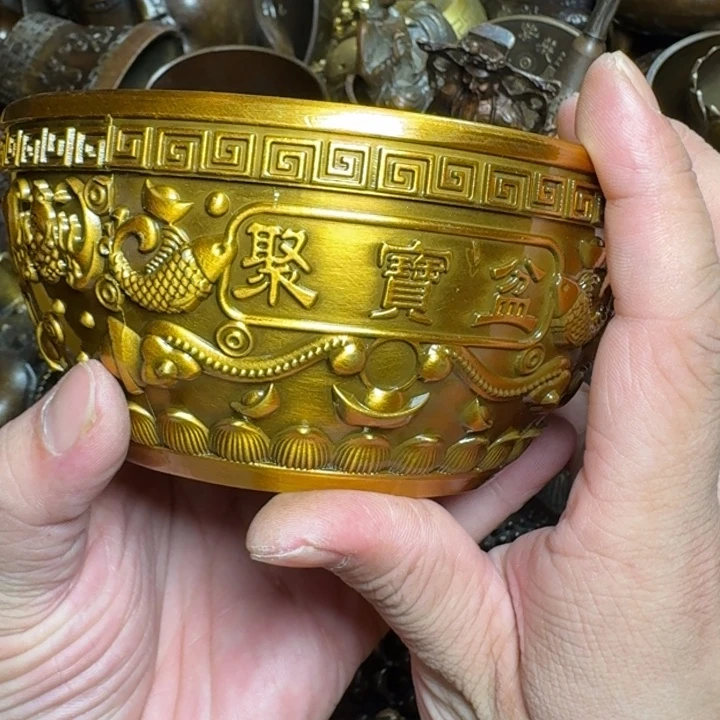 铜器摆件收收藏藏