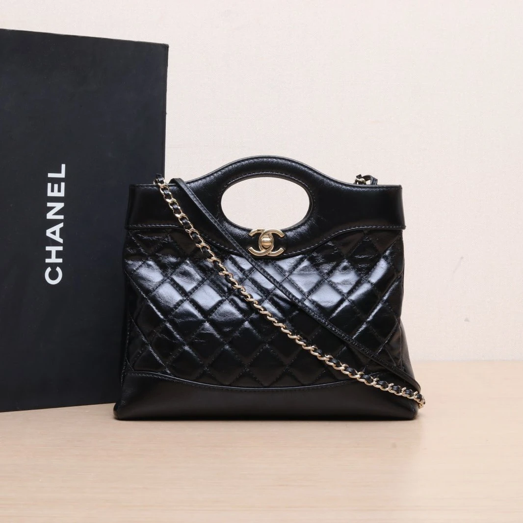 99新 Chanel/香奈儿 【小花Han】31Bag Mini 黑色 皮革S 芯片开 包