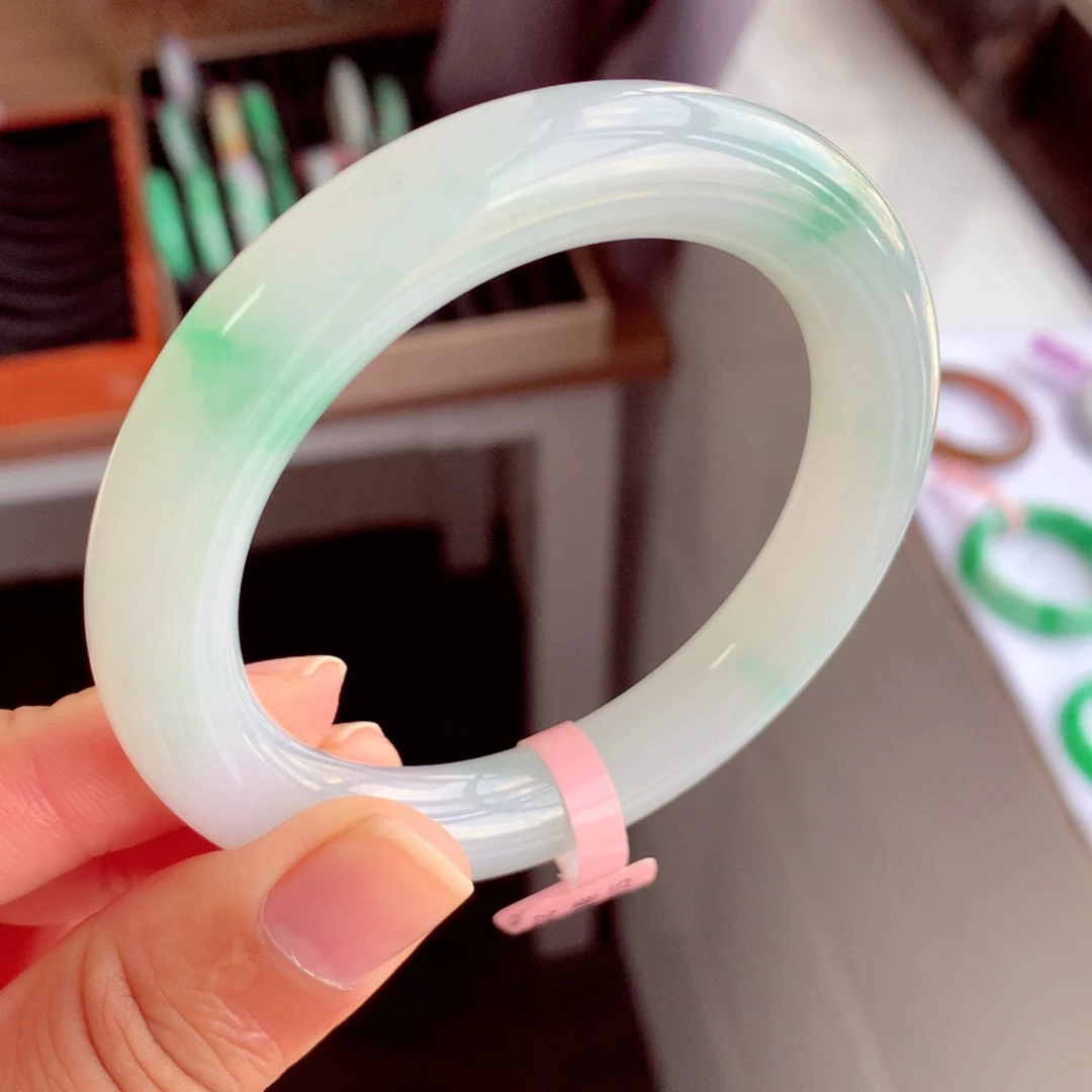 未镶嵌手镯翡翠缅甸翡翠