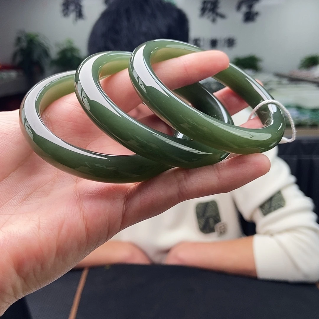 和田玉未镶嵌手镯54-59颜色多样性发拍一发一