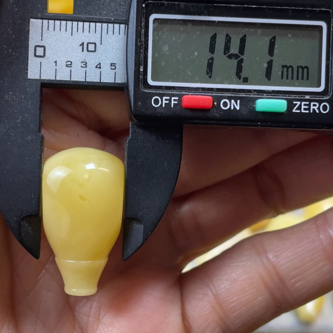【闪购商品】裸石蜜蜡未镶嵌17杂