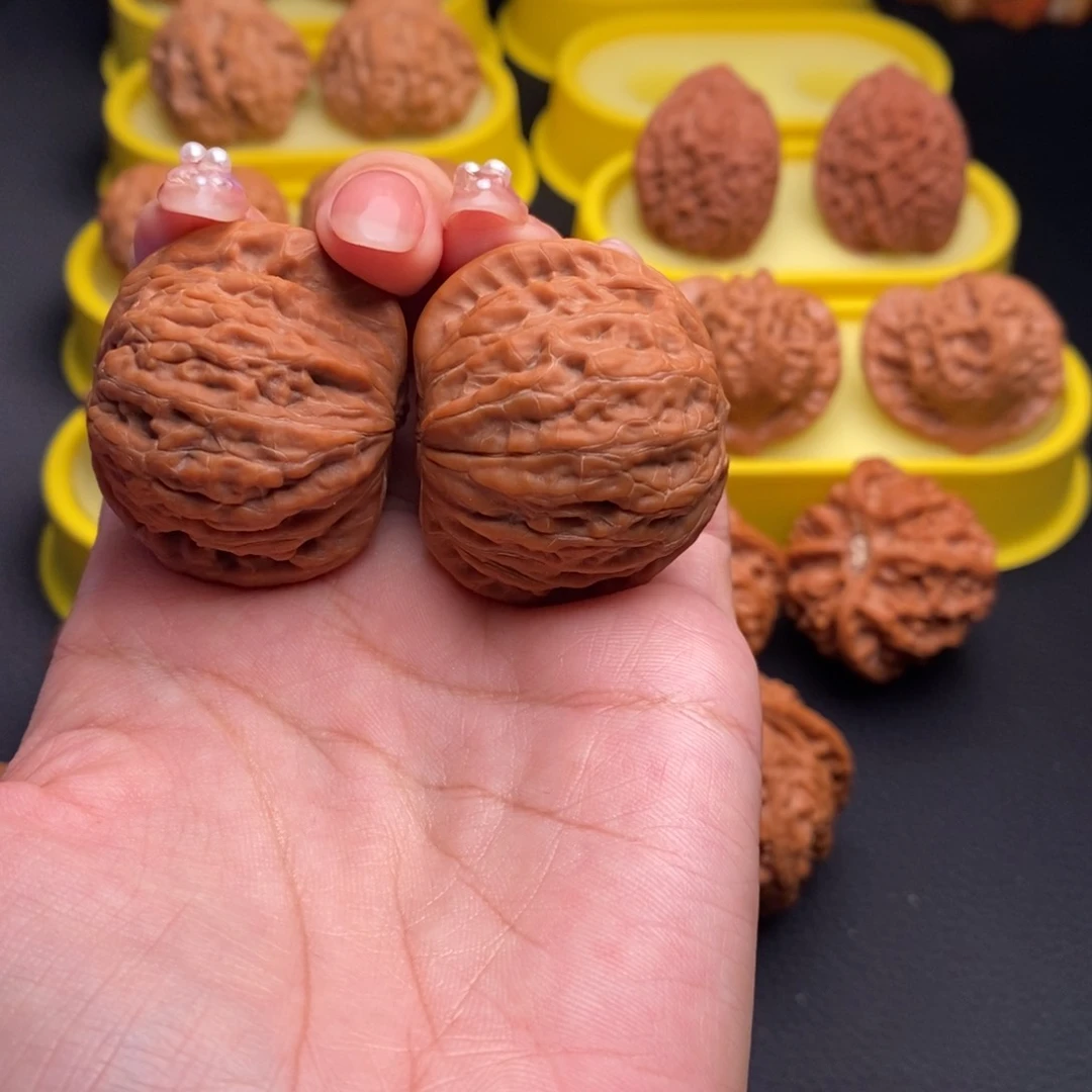 把件文玩核桃L****e铁锤40尺A06