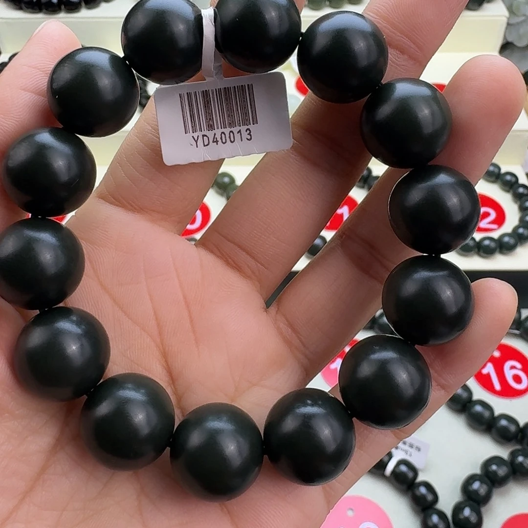 和田玉未镶嵌手串