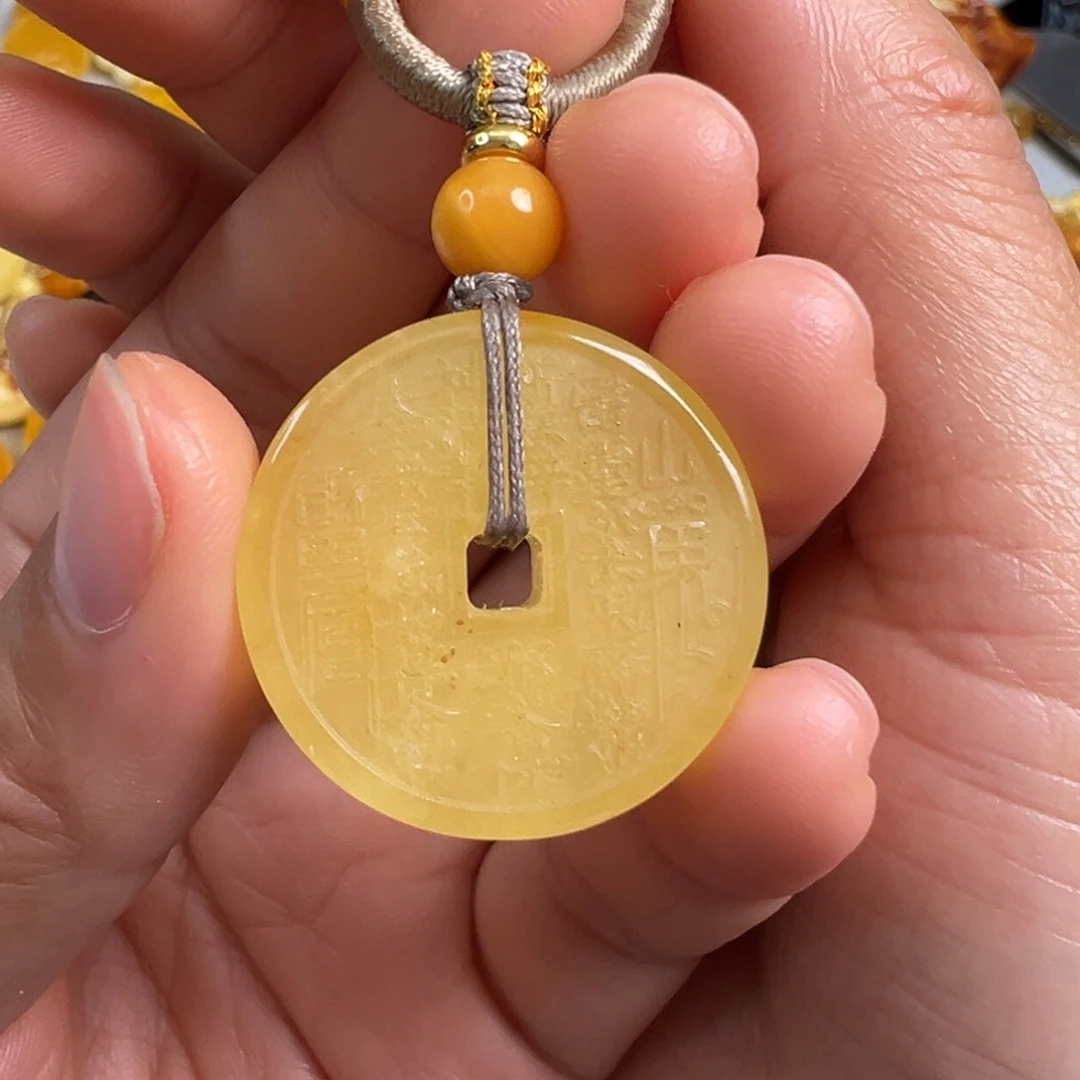 蜜蜡未镶嵌裸石微瑕