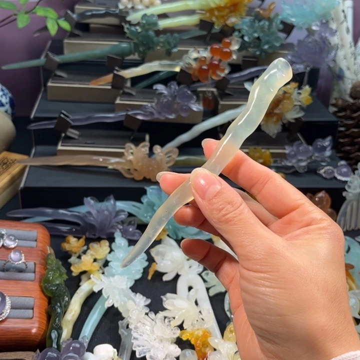 蛇纹石玉未镶嵌发饰