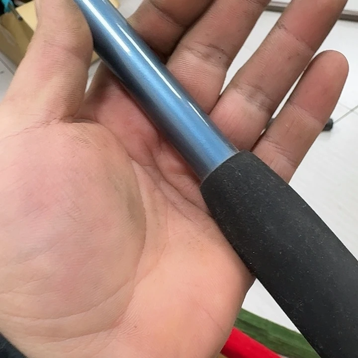 阿****1.8m以下碳素鱼竿