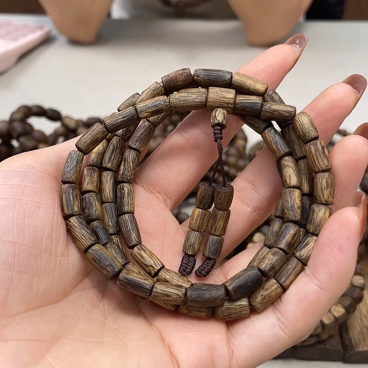 沉香碎屑沉香桶珠多圈