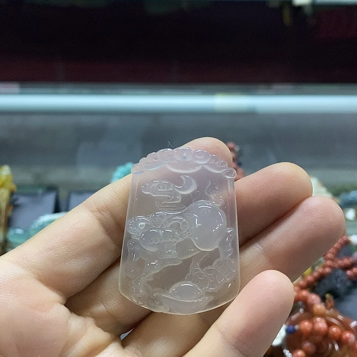 吊坠(赠链)未镶嵌翡翠