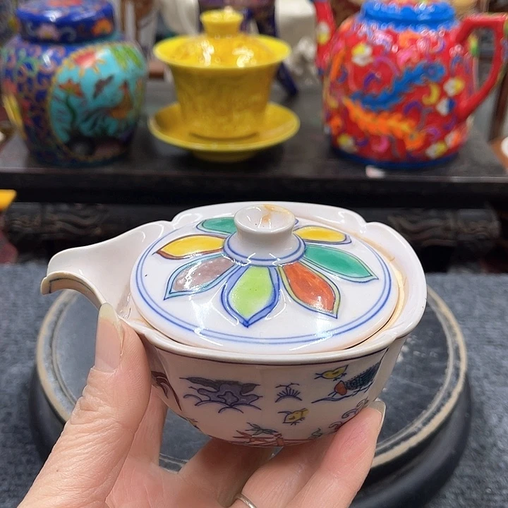 瓷片摆件创意设计风格