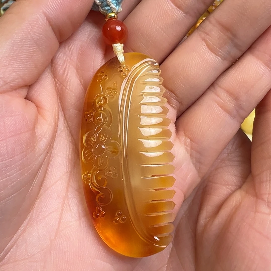 琥珀未镶嵌裸石琥珀
