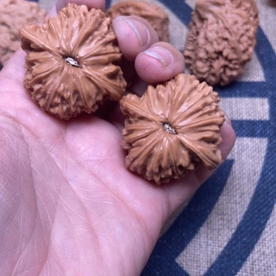 吊坠文玩核桃磨盘
