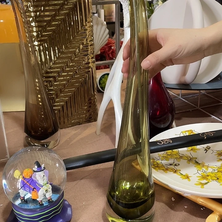 陶瓷花瓶部分（微瑕）