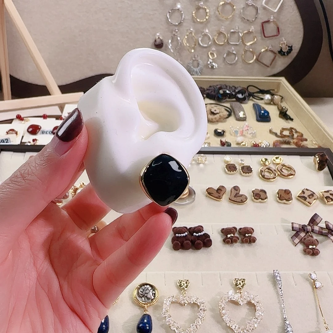 仿珍珠铜合金925银耳钉