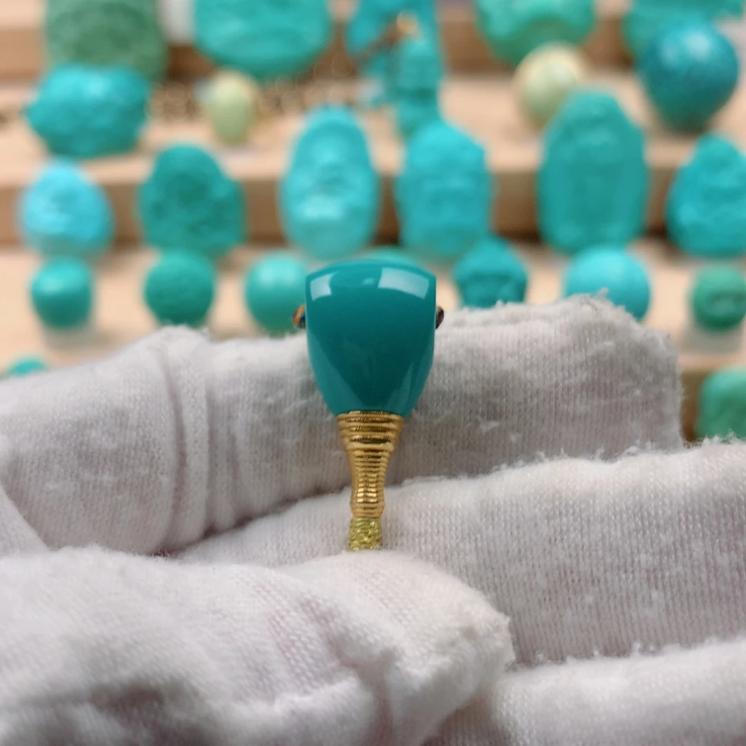 绿松石18K金镶嵌配饰