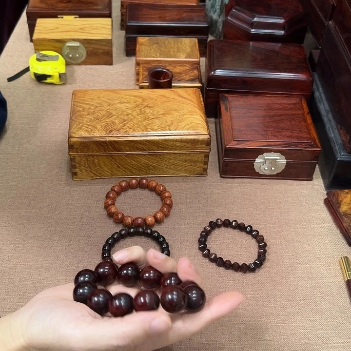 白***～贡木小叶紫檀手串单圈2.0