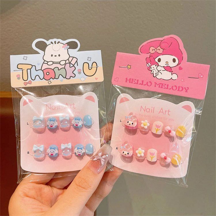 儿童玉桂狗指甲贴宝宝美乐蒂美甲贴穿戴甲女孩可拆卸穿戴立体指甲