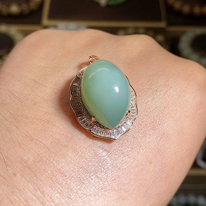 【闪购商品】吊坠(不含链)银S925镶嵌和田玉（碧玉）