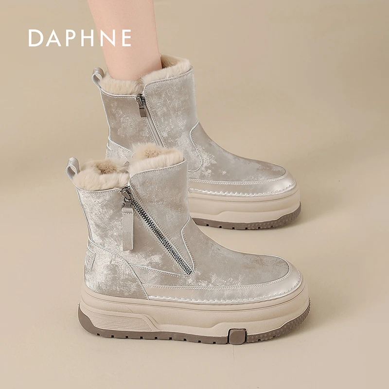 Daphne/达芙妮女鞋2025冬季雪地靴加绒加厚网红新款爆款真皮气质