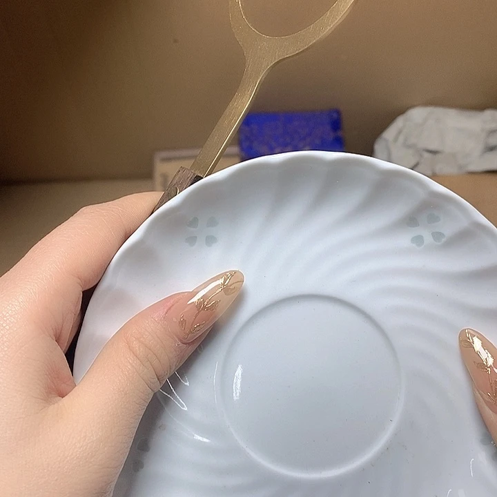 瓷片飞*瓷片瓷片瓷片