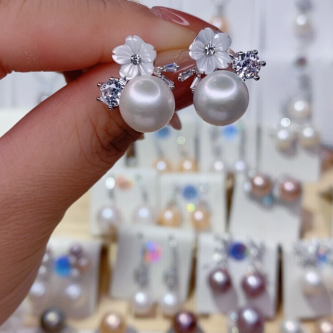 淡水珍珠未镶嵌耳饰