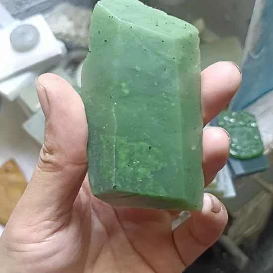 和田玉未镶嵌珠宝半成品