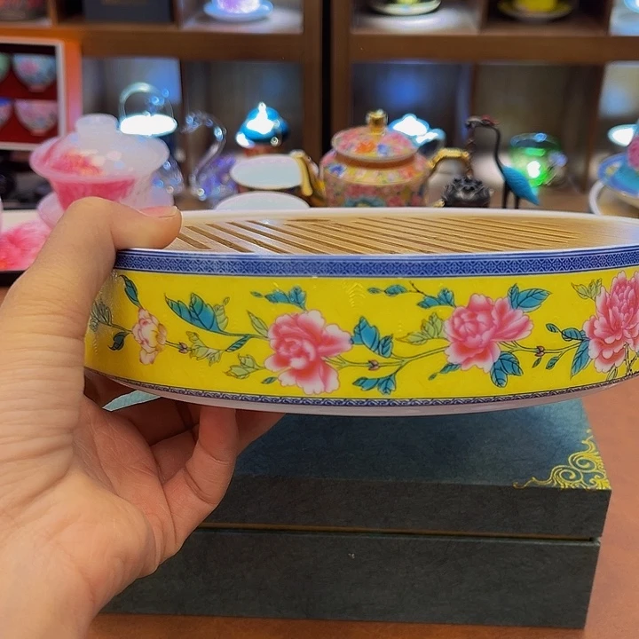 段泥茶杯吧里有吧内的一片