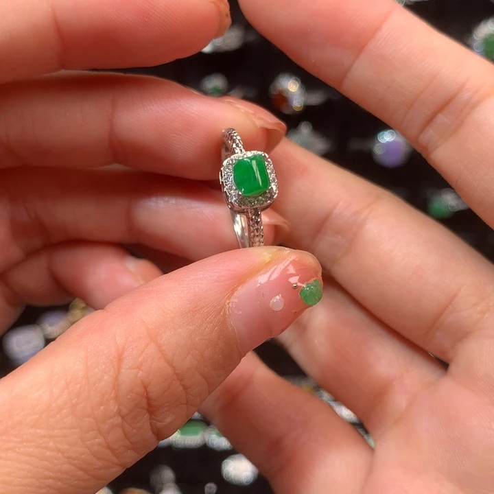 茶***.翡翠银S925镶嵌戒指戒指