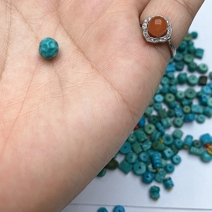 未镶嵌南红玛瑙珠宝奇石