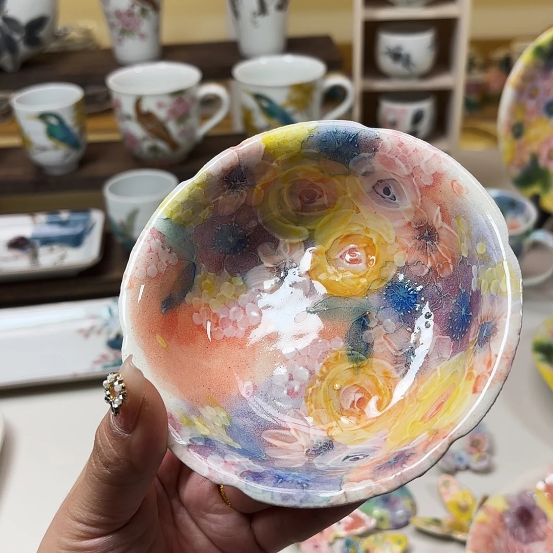 陶野村晃子     花瓣钵