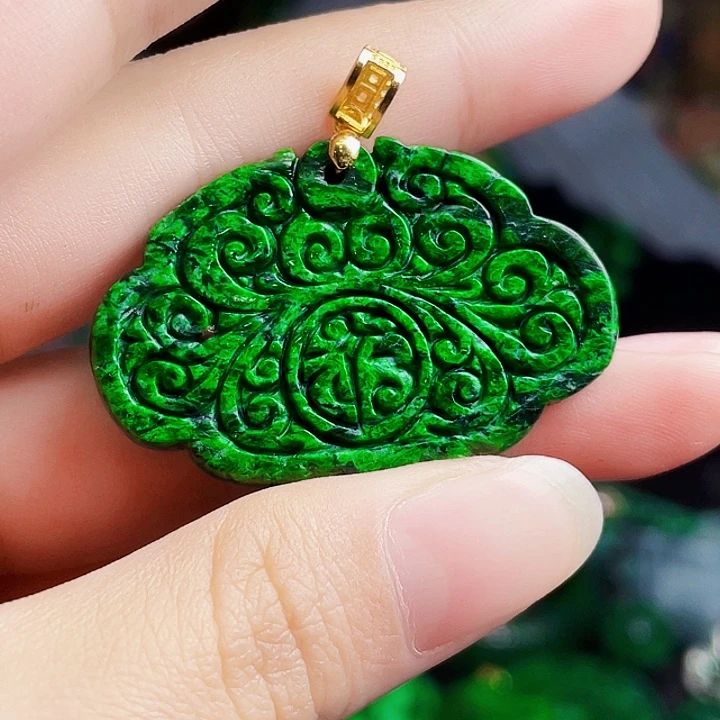 翡翠银S925镶嵌颈饰多样性