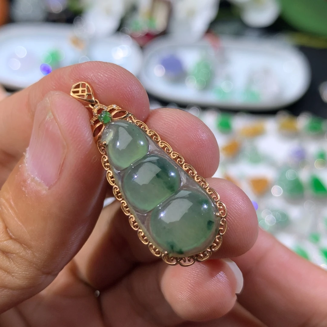 翡翠18K金镶嵌吊坠(不含链)圆*姐