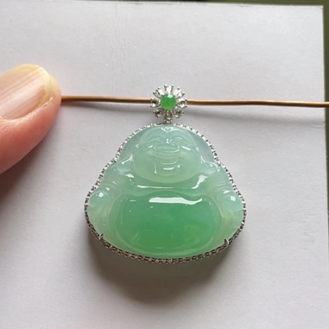【闪购商品】吊坠(不含链)18K金镶嵌翡翠