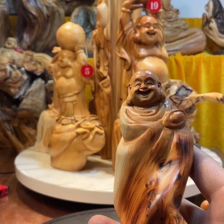 柏木（崖柏）   弥勒