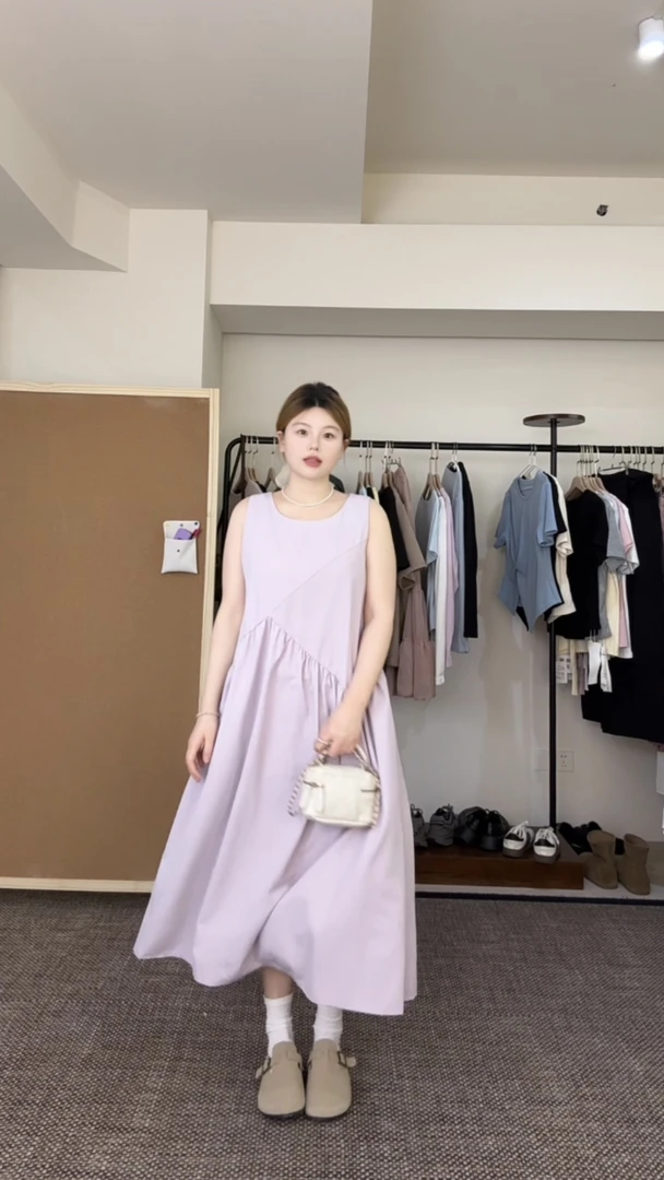 【妮妮子】2025夏季新款气质拼接背心长裙7132