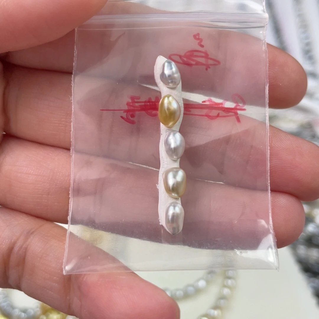 18K金镶嵌手绳海水珍珠