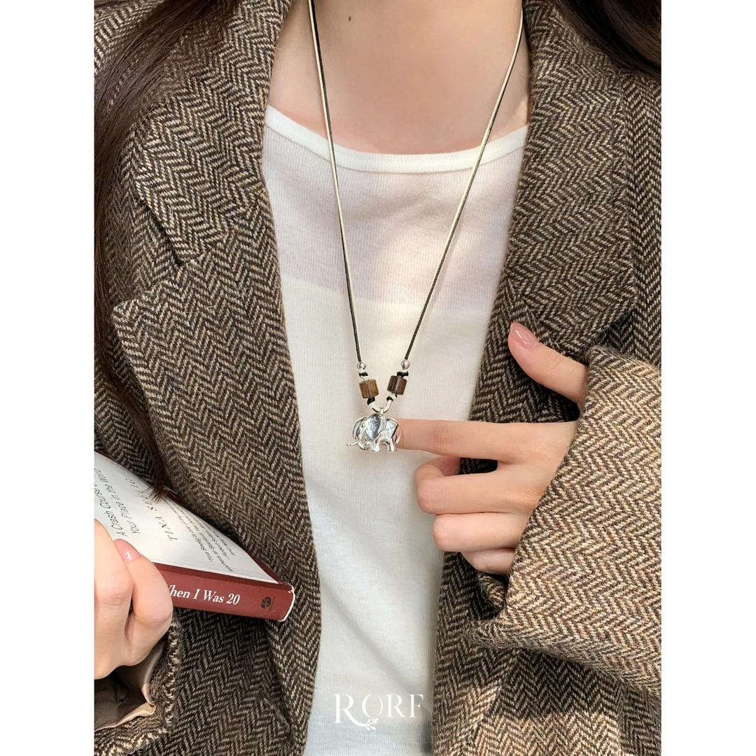 铜合金项链 旷野牧项链小象女高级感轻奢小众配饰秋冬毛衣链