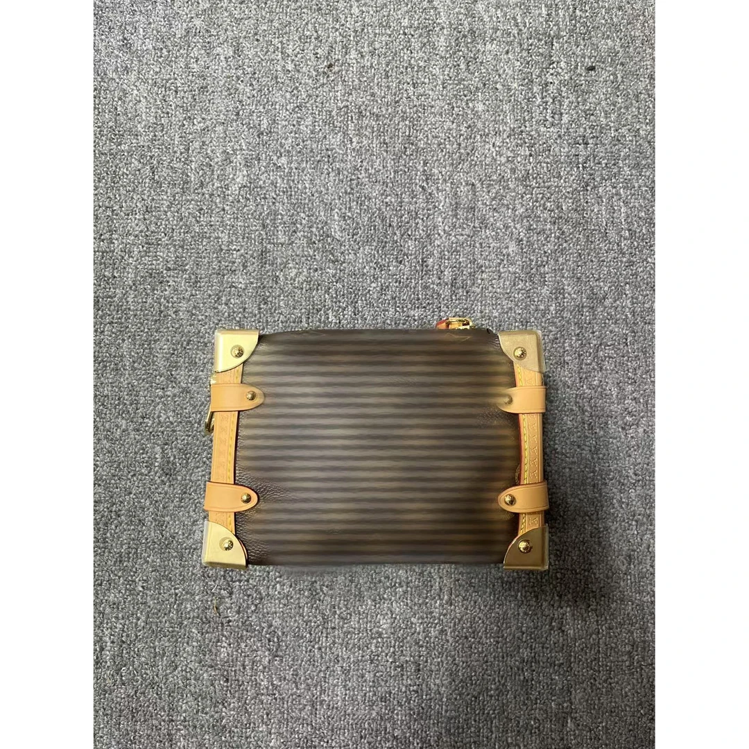 034 时尚休闲百搭包包 驴 马 G 杨家 D 香 包包