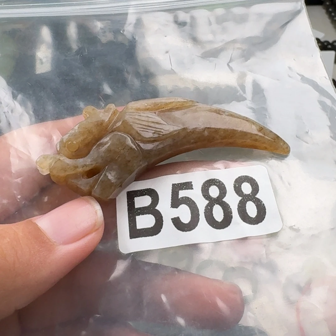 和田玉未镶嵌珠宝奇石