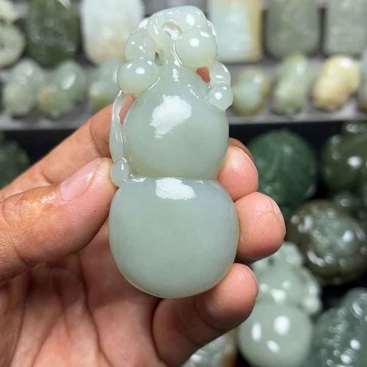 和田玉挂件未镶嵌碩**儒